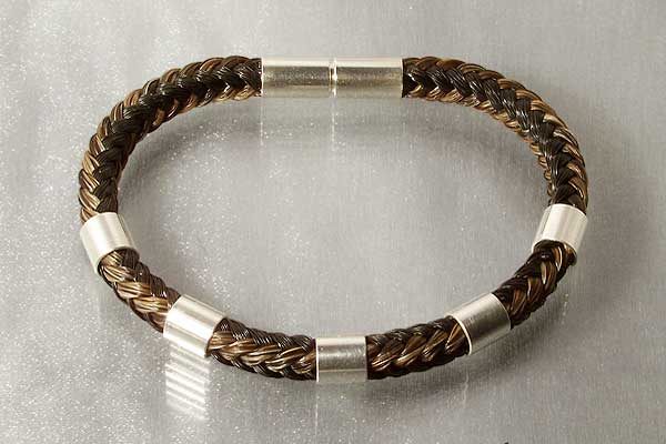 Pferdehaar-Armband mit fünf Silberspangen