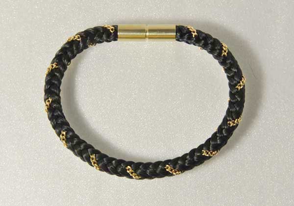 Armband aus Pferdehaar mit Goldkette